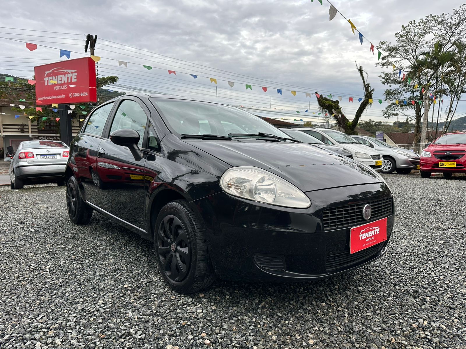 FIAT PUNTO 1.4 ATTRACTIVE 