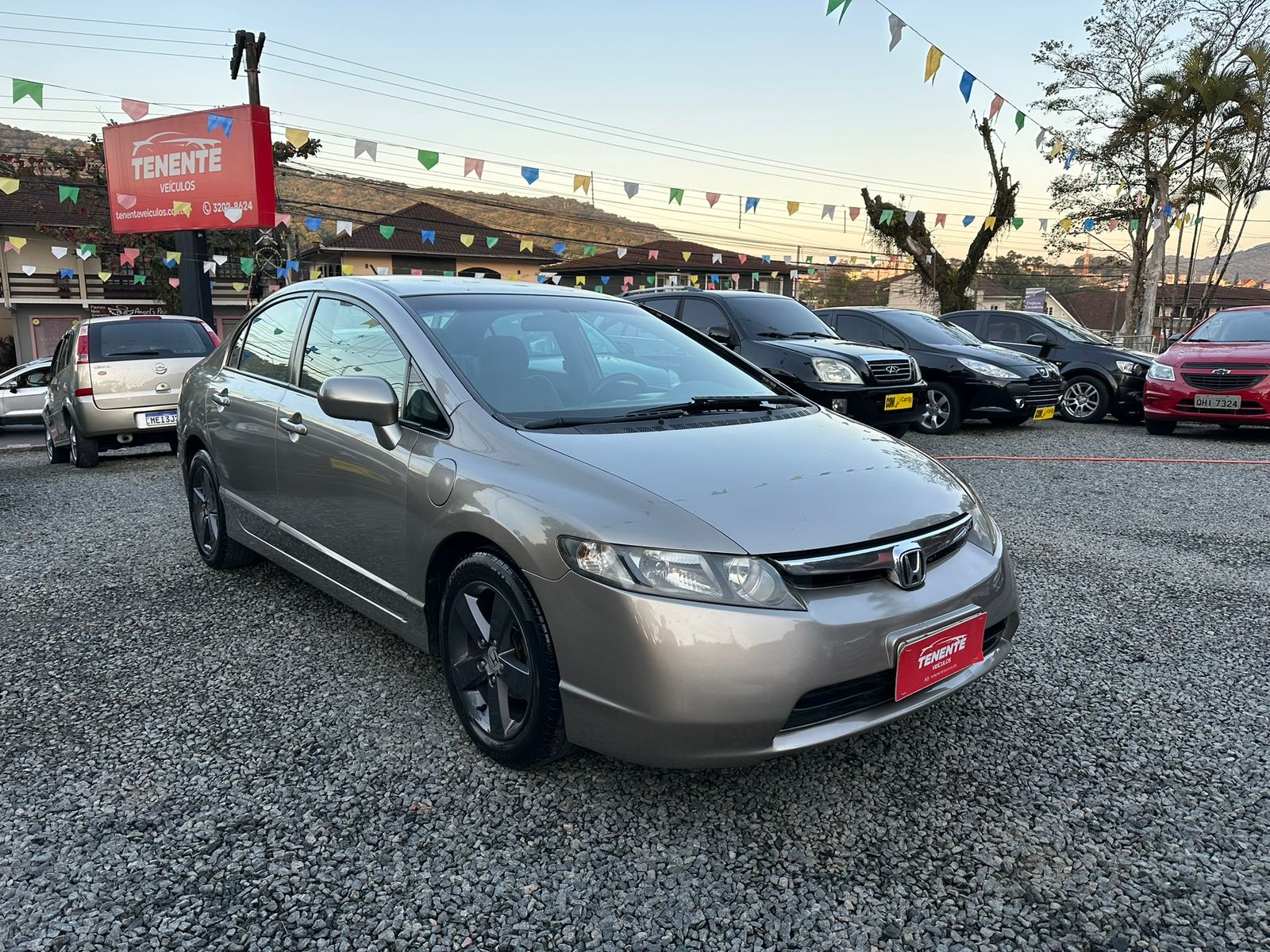HONDA CIVIC  LXS 