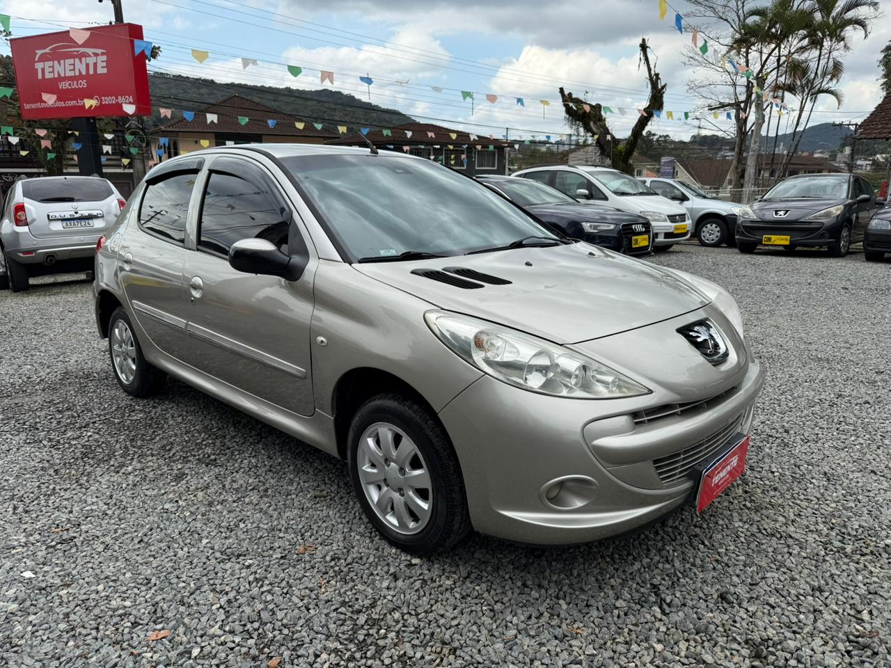 PEUGEOT 207 1.4 XR SPORT 