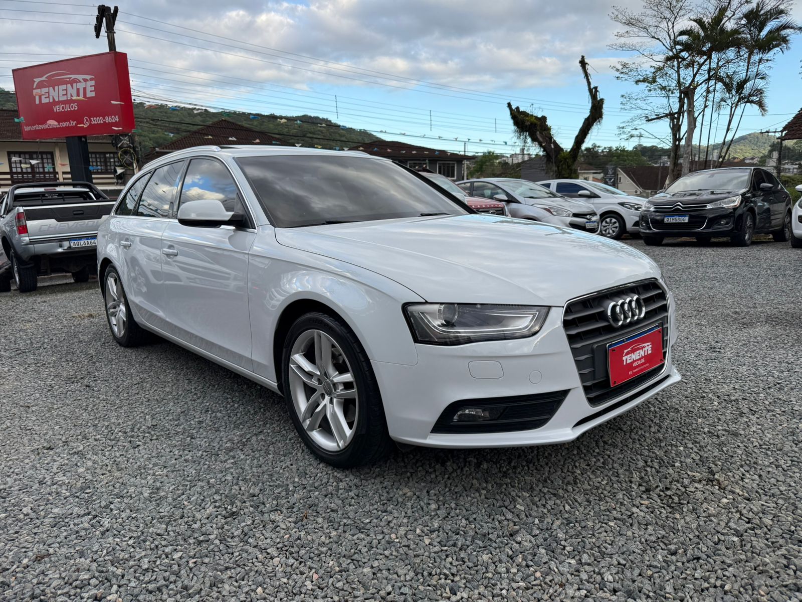 AUDI A4  AVANT 