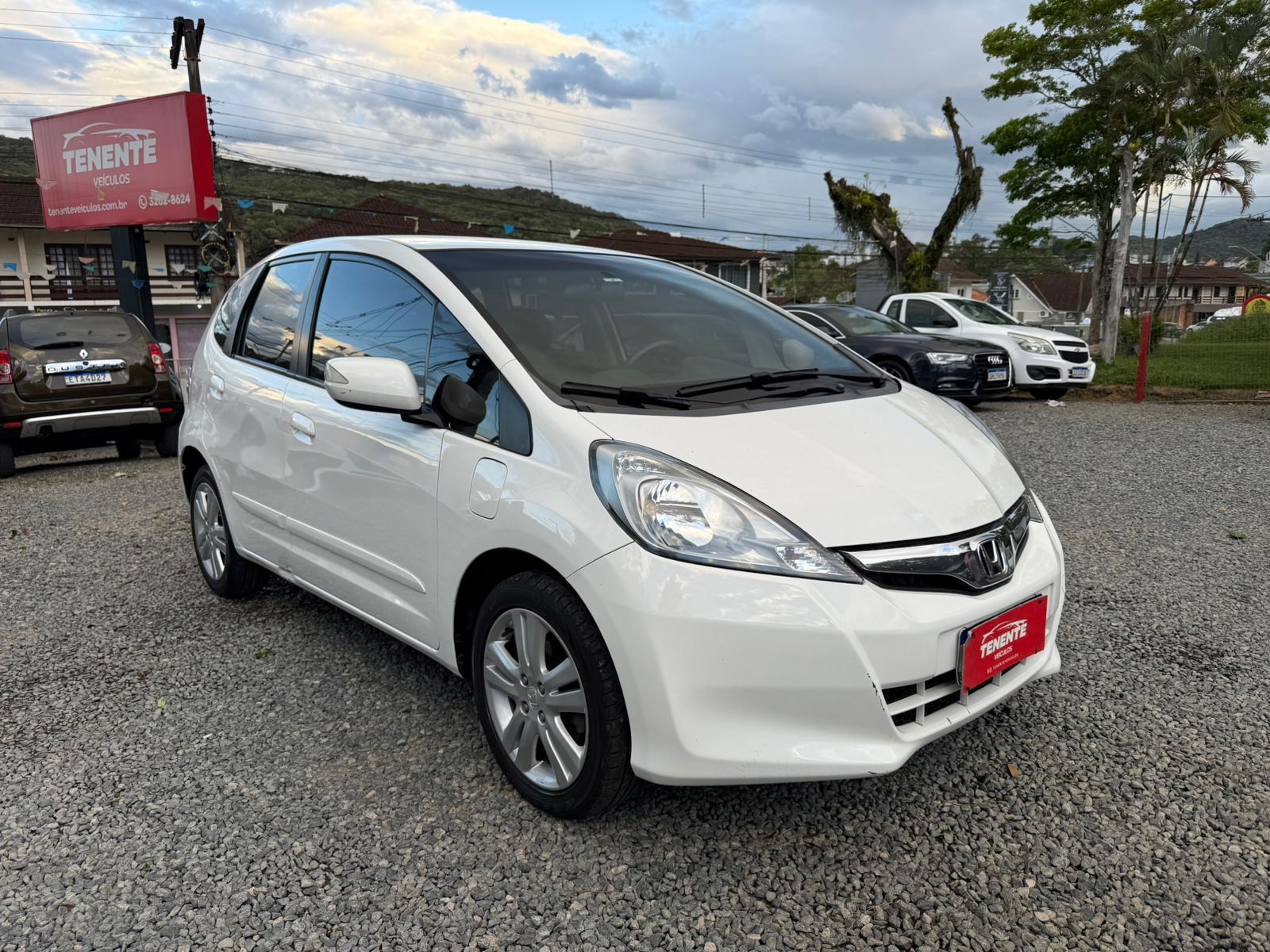 HONDA FIT  EX AUTOMÁTICO