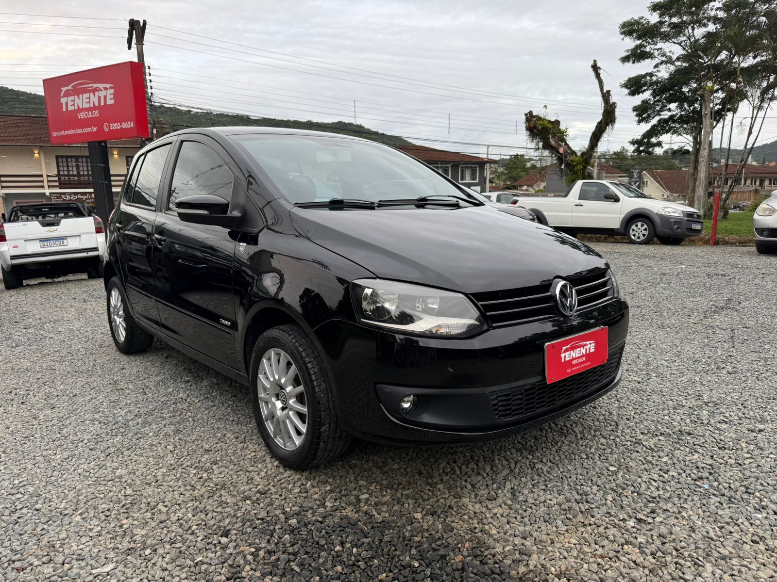 VOLKSWAGEN FOX  1.6 COMPLETO 