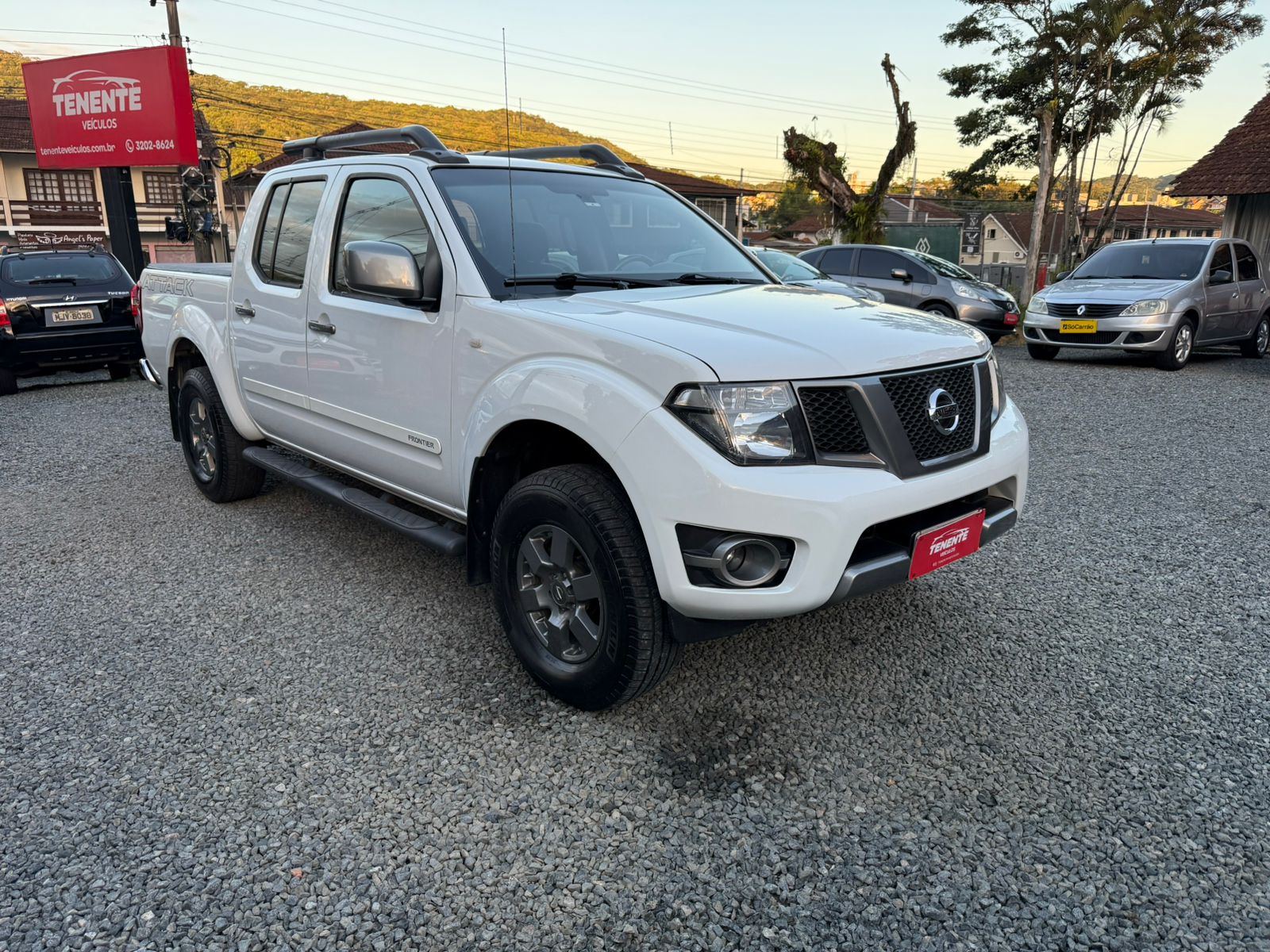 NISSAN FRONTIER  ATTACK AUTOMÁTICO 