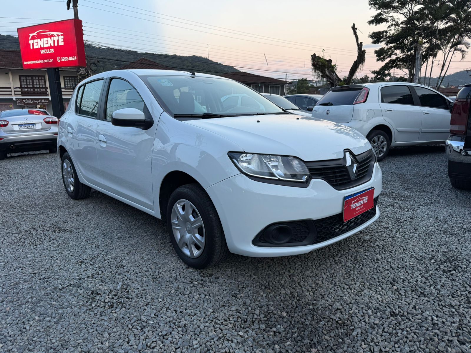 RENAULT SANDERO  1.0 12V COMPLETO 