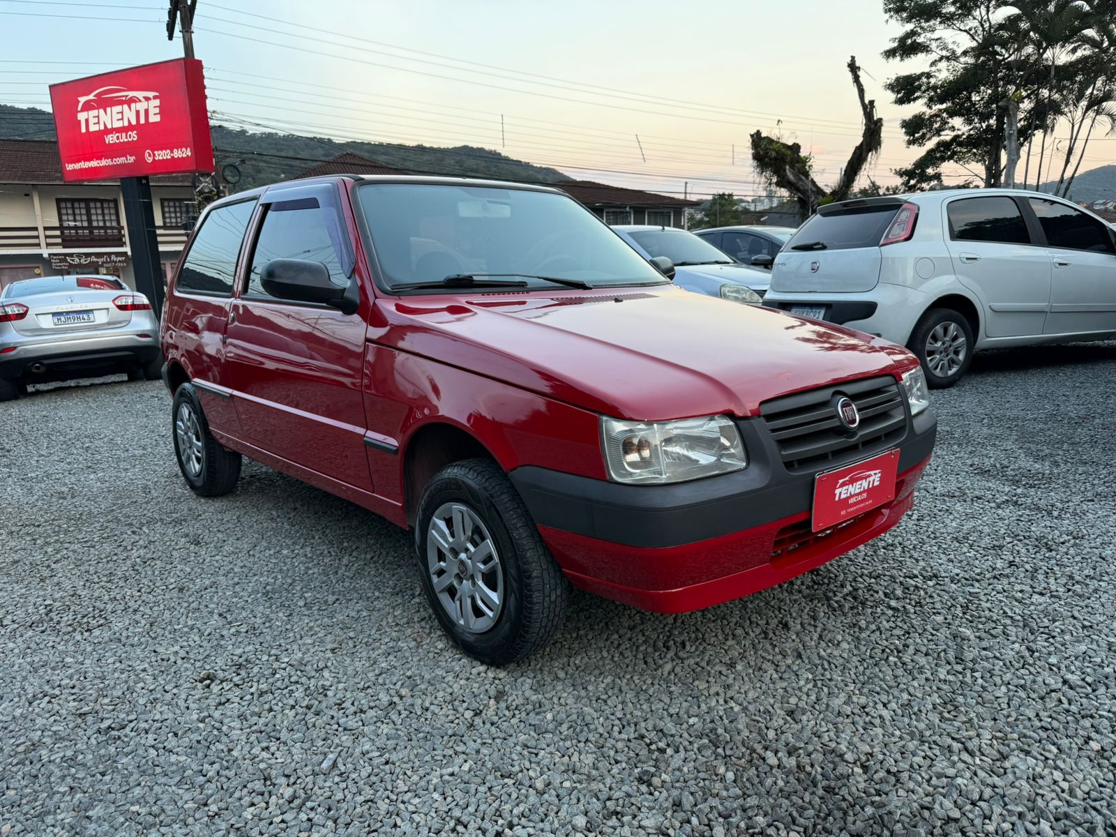 FIAT UNO  MILLE FIRE CELEBRATION 